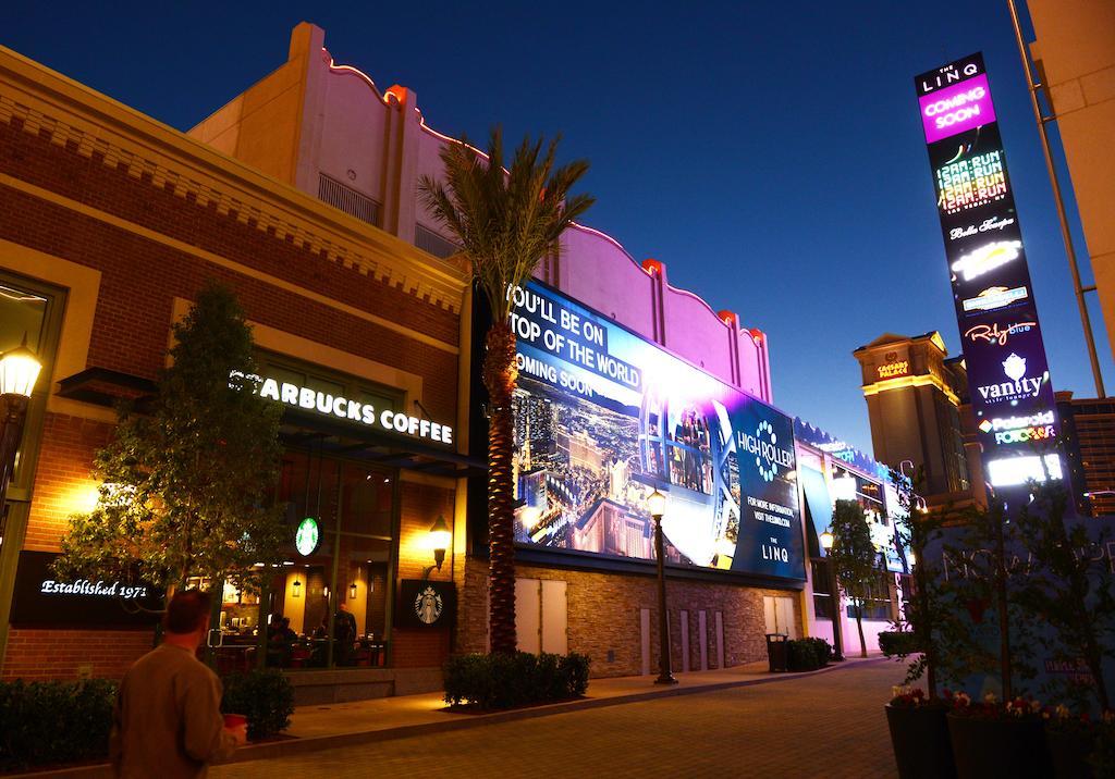 The Linq Hotel And Casino Las Vegas Exterior photo